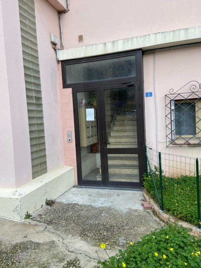 Ajaccio Magnifique T2 45M2 Neuf 5 Personnes Clim Wifi Stationnement Gratuit Centre Ville Plage A 300M Exterior photo