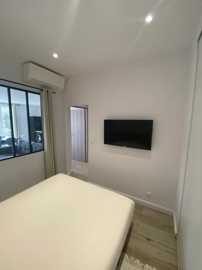 Ajaccio Magnifique T2 45M2 Neuf 5 Personnes Clim Wifi Stationnement Gratuit Centre Ville Plage A 300M Exterior photo